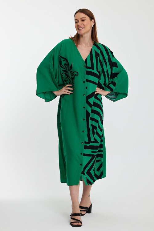 1016 Kadın Otantik Desenli Büyük Beden Gömlek Elbise