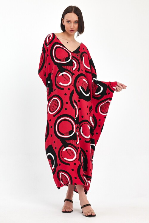 1067 Kadın Fuşya V Yaka Desenli Standart Beden Elbise