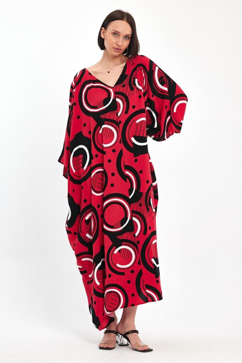 1067 Kadın Fuşya V Yaka Desenli Standart Beden Elbise