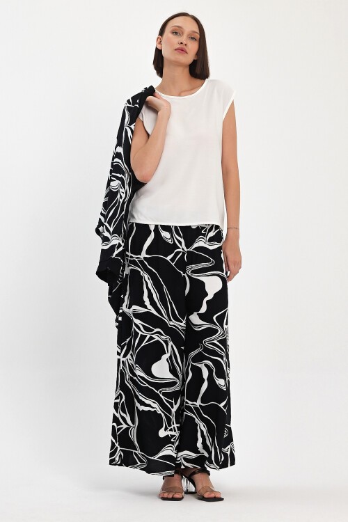 1068 Siyah Beyaz Desenli Üçlü Viskon Takım