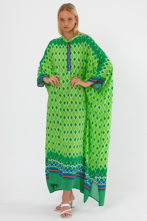 3095 Yeşil Desenli Elbise