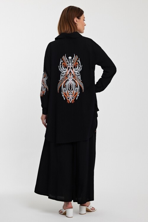 930 Siyah Nakışlı Gömlek Pantolon Takım