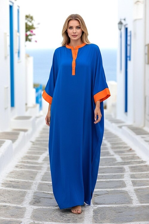 949 Saks Mavisi Sırt Nakış Detaylı Yarım Kapama Büyük Beden Elbise