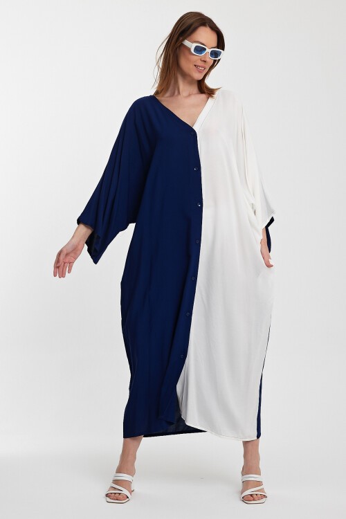 956 Lacivert Beyaz Sırt Nakış Detaylı Büyük Beden Viskon Elbise