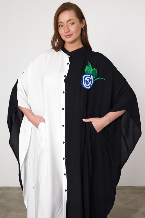 994 Siyah Beyaz Sırt Nakış Detaylı Büyük Beden Gömlek Elbise