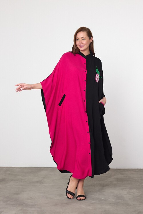 994 Siyah Fuşya Sırt Nakış Detaylı Büyük Beden Gömlek Elbise