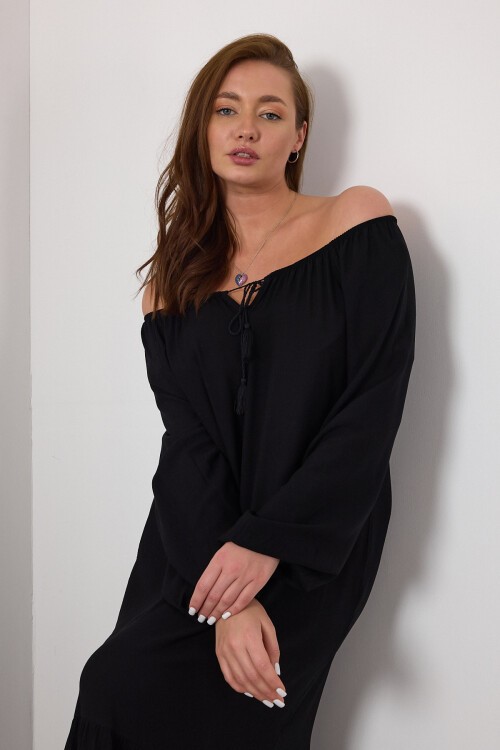 V033 Siyah Kadın Madonna Yaka Bağcıklı Elbise