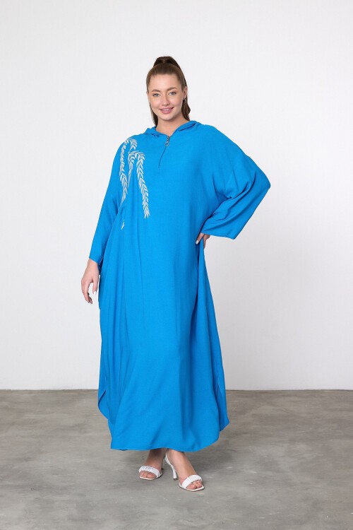 V037 Turkuaz Yarım Fermuarlı Kapüşonlu Viskon Elbise