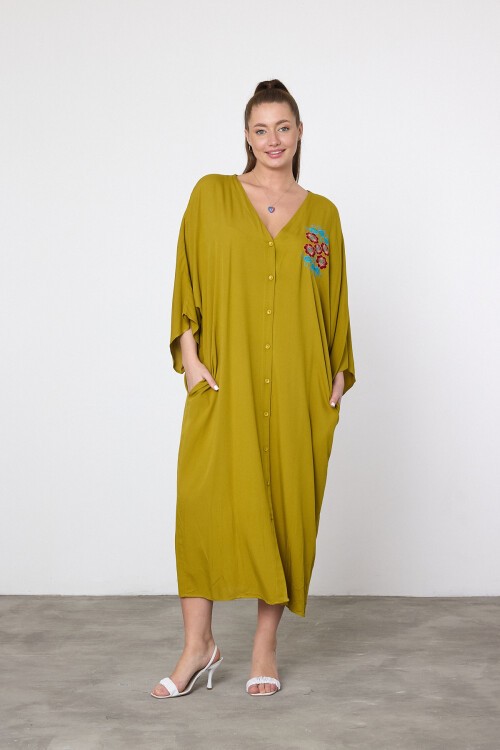 V038 Hardal Çiçek Nakışlı Büyük Beden Gömlek Elbise