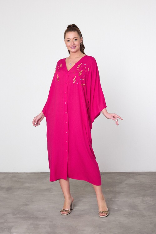 V040 Fuşya Kadın V Yaka Mini Nota Nakışlı Büyük Beden Gömlek Elbise