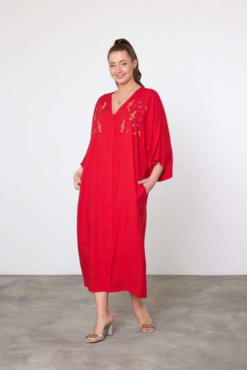 V040 Kırmızı Kadın V Yaka Mini Nota Nakışlı Büyük Beden Gömlek Elbise