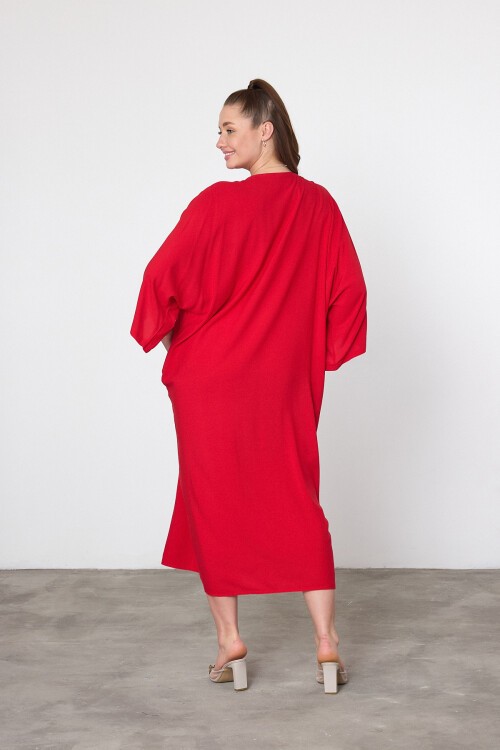 V040 Kırmızı Kadın V Yaka Mini Nota Nakışlı Büyük Beden Gömlek Elbise