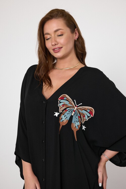 V048 Kelebek Nakış Detaylı Büyük Beden Gömlek Elbise