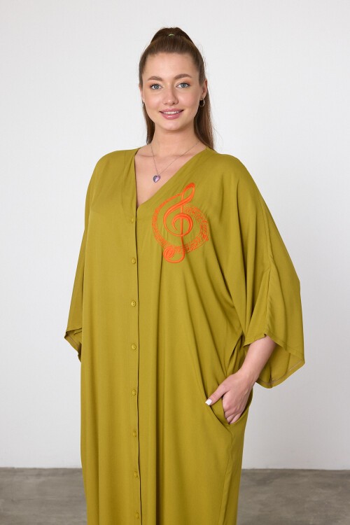 V050 Hardal Kadın V Yaka Düğme Kapalı Nota Nakış Detaylı Büyük Beden Gömlek Elbise