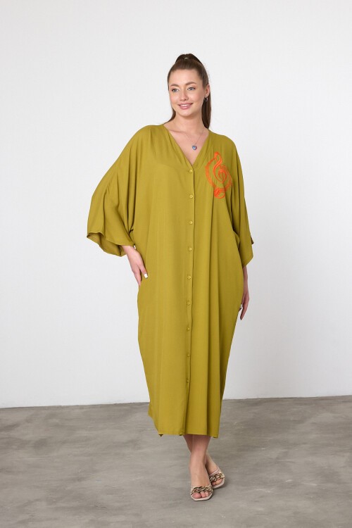 V050 Hardal Kadın V Yaka Düğme Kapalı Nota Nakış Detaylı Büyük Beden Gömlek Elbise