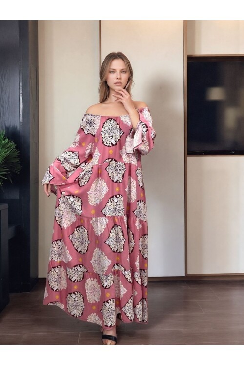 V071 Pembe Desenli Madonna Yaka Elbise