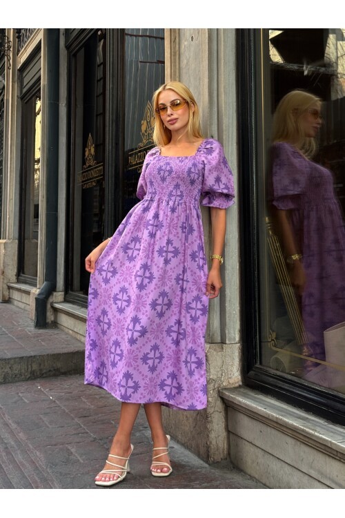 V095 Kadın Kare Yaka Gipeli Desenli Viskon Elbise