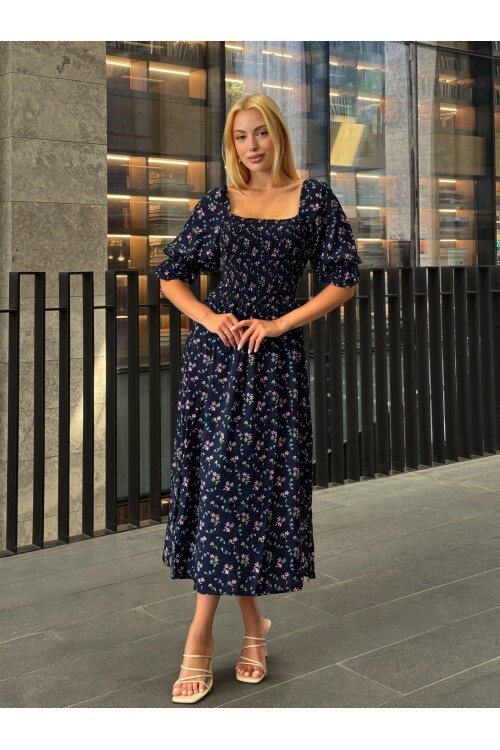 V095 Kadın Kare Yaka Gipeli Desenli Viskon Elbise