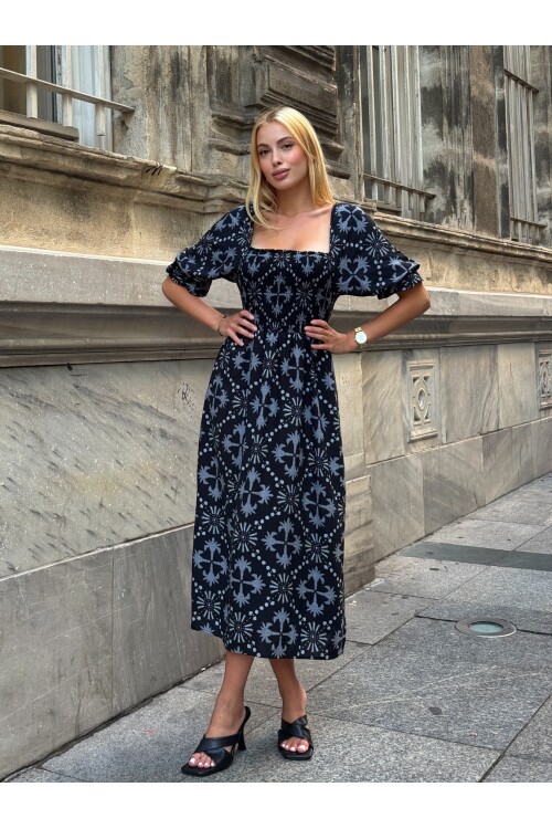 V095 Kadın Kare Yaka Gipeli Desenli Viskon Elbise