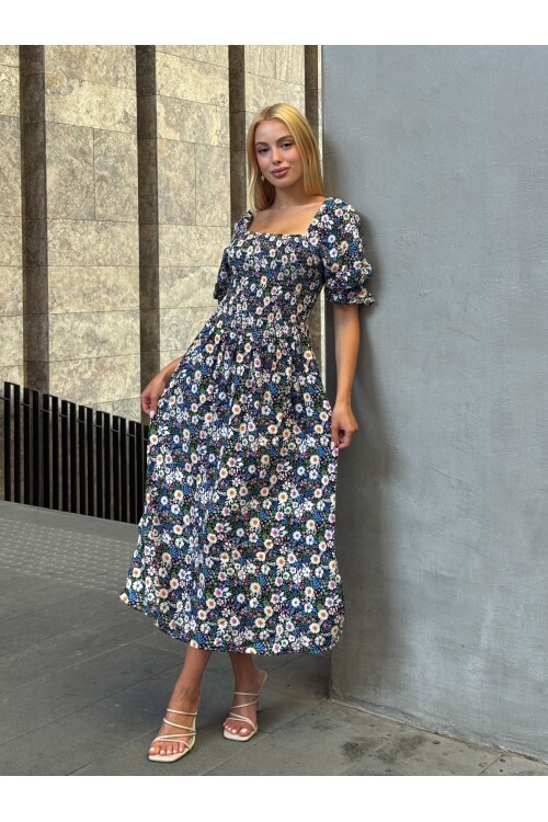 V095 Kadın Kare Yaka Gipeli Desenli Viskon Elbise