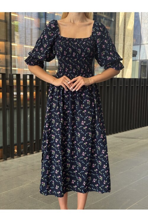 V095 Kadın Kare Yaka Gipeli Desenli Viskon Elbise