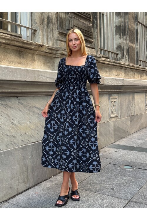 V095 Kadın Kare Yaka Gipeli Desenli Viskon Elbise