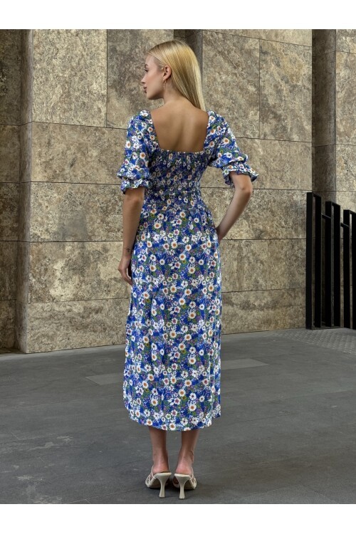 V095 Kadın Kare Yaka Gipeli Desenli Viskon Elbise