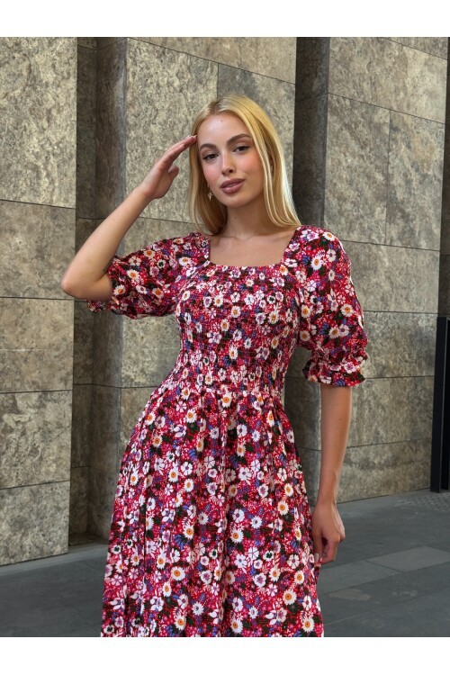 V095 Kadın Kare Yaka Gipeli Desenli Viskon Elbise