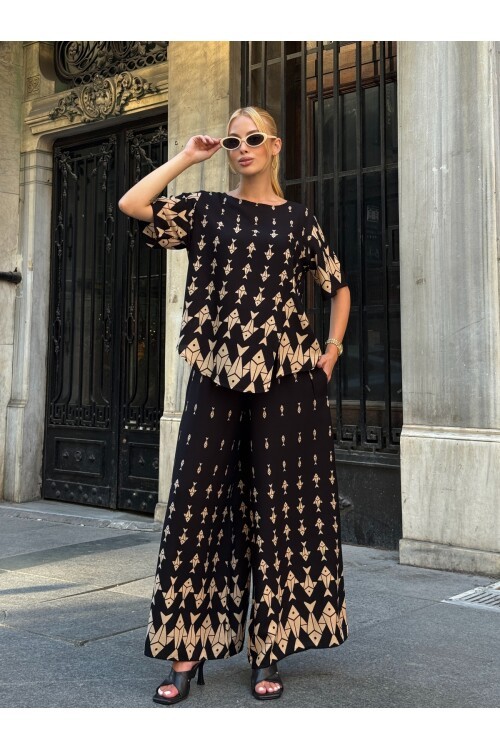 V201 Siyah Kahve Balık Desenli Kısa Kol Bluz Pantolon Takım