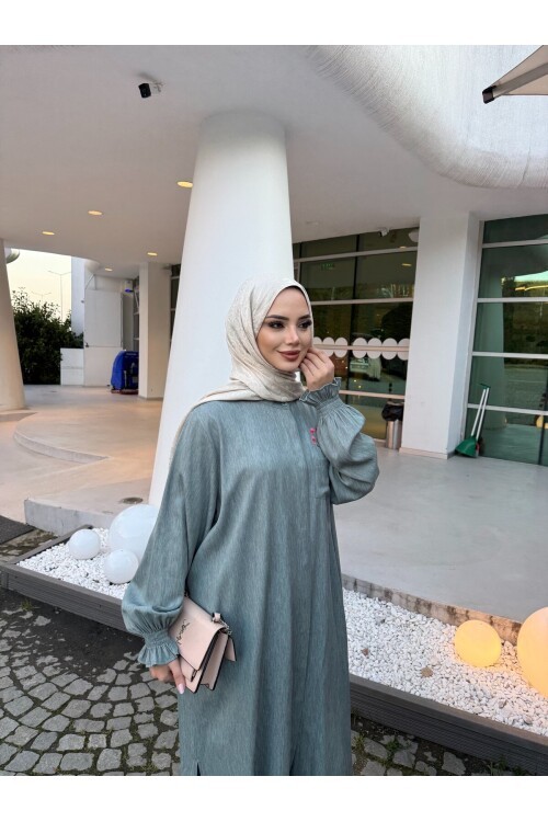 V263 Turkuaz Cep Nakışlı Tensel Takım