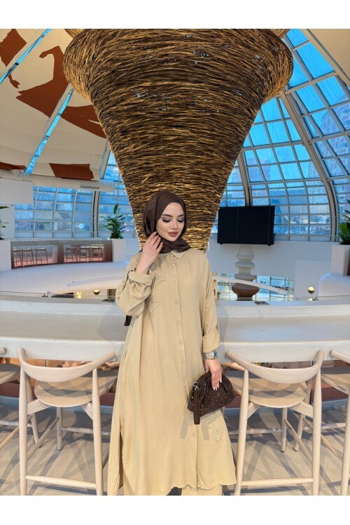 V275 Bej Çiçek Nakışlı Viskon Takım