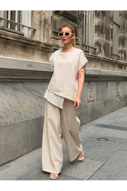 V426 Siyah Çizgili Keten Takım