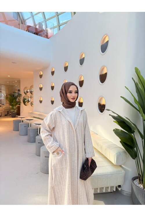 V428 Kahve Çizgili Kapuşonlu Keten Takım