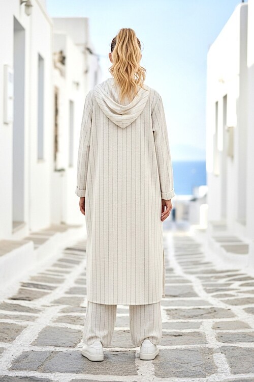 V428 Siyah Çizgili Kapüşonlu Uzun Keten Takım