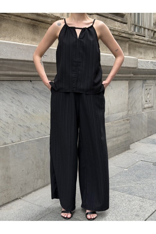 V431 Siyah İp Askılı Tarak Boşluğu Takım