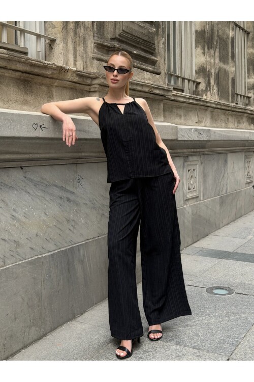 V431 Siyah İp Askılı Tarak Boşluğu Takım